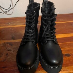 Black Lace-Up Women's Combat Boots